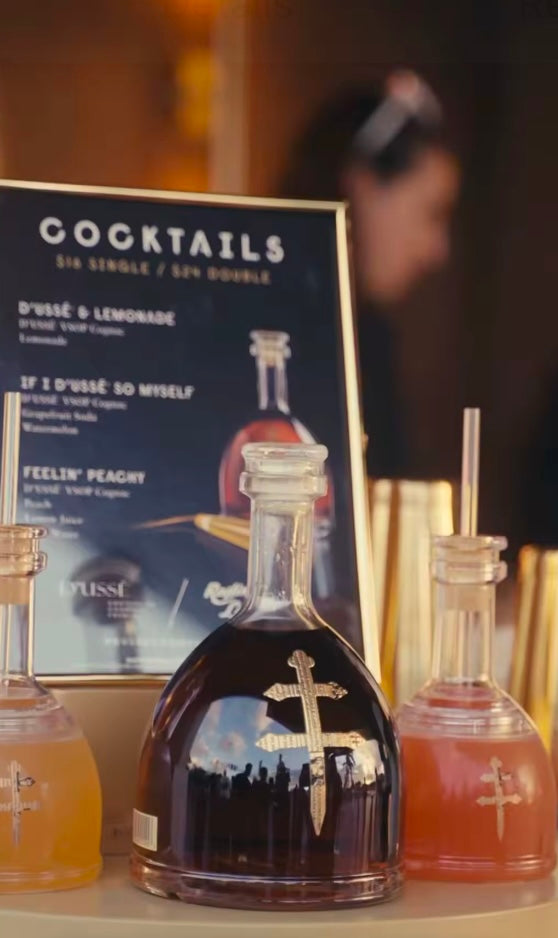 *SOLD SEPARATELY* Dusse Cocktail Cup LIMITED EDITION. (STRAW NOT INCLUDED)